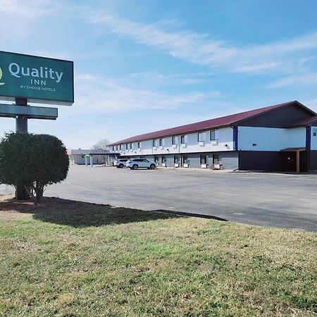 Quality Inn New London Exteriör bild